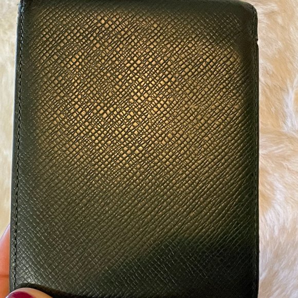 Louis Vuitton Wallet - Picture 12 of 15